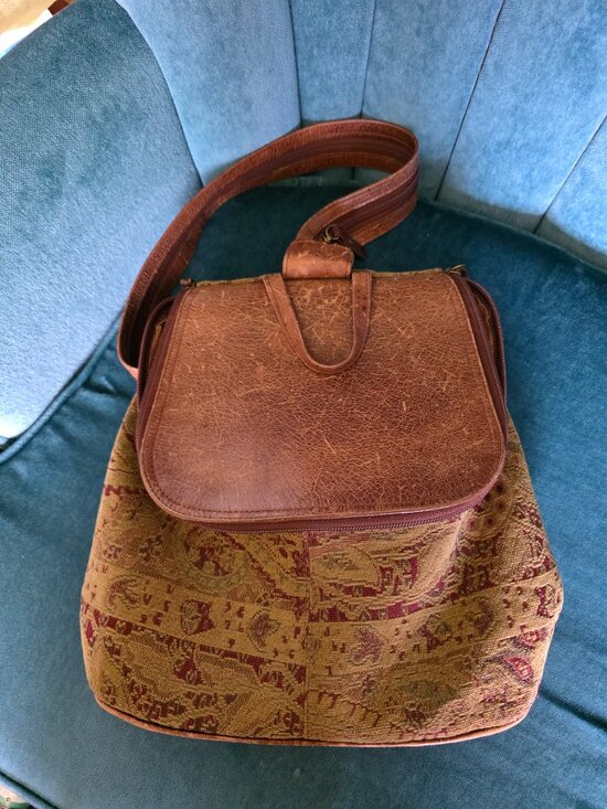 Vintage J. Jill Tapestry Leather Sling Bag Boho Southwestern Purse main image 4
